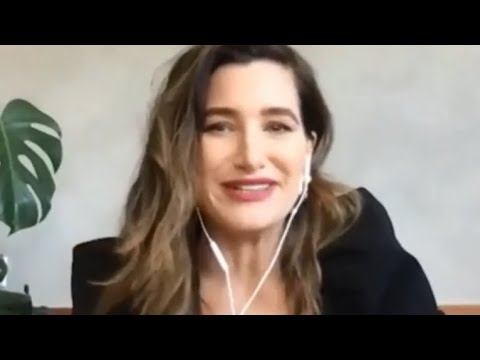 Kathryn Hahn (&#039;WandaVision&#039;) on playing Agatha in a &#039;really delicious grey area&#039; | GOLD DERBY