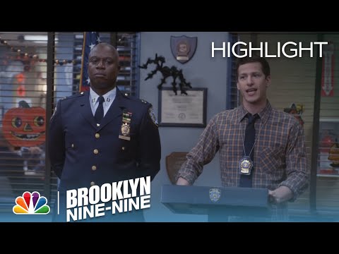 Brooklyn Nine-Nine - Jake Announces the Halloween Battle (Episode Highlight)