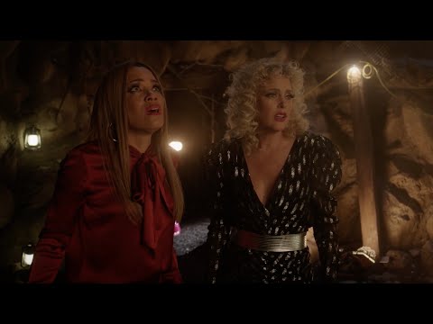 Cristal has a brain-tumour; Alexis VS Dominique catfight | Dynasty 4x08