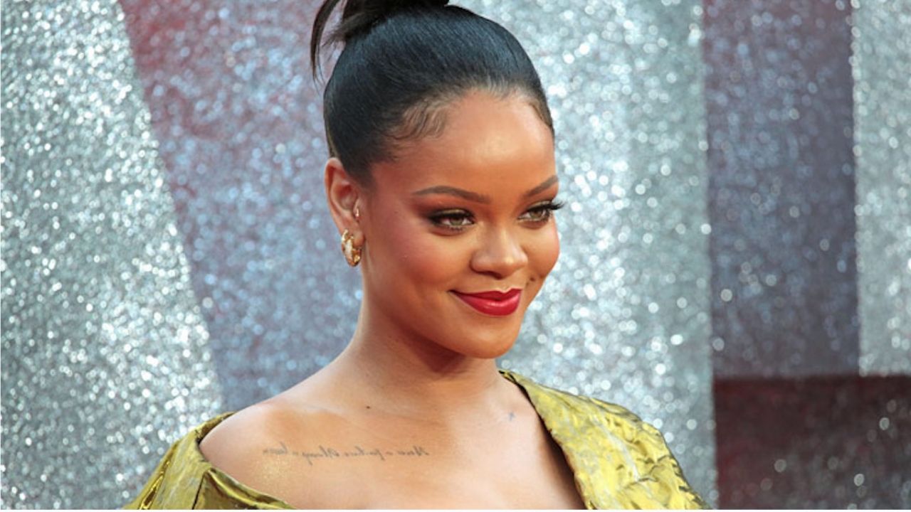 Rihanna puede ser la primera elección para Poison Ivy para la portada de Warner Bros.