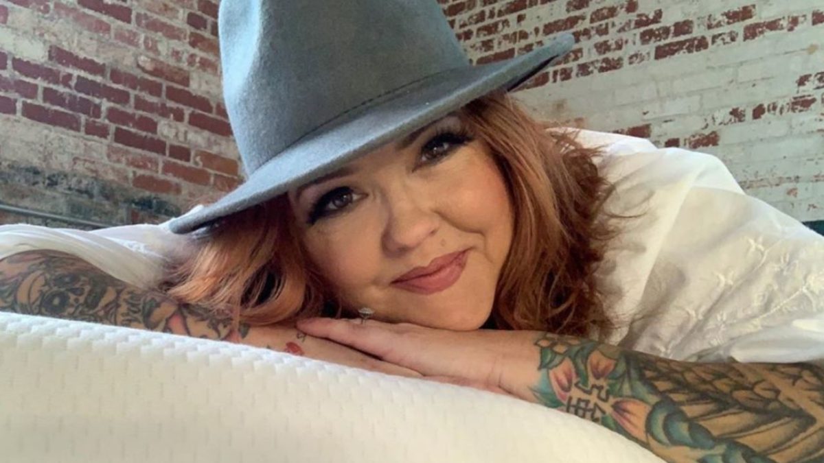 90 Day Fiance: Rebecca Leaves PI For a Career in Culinary World