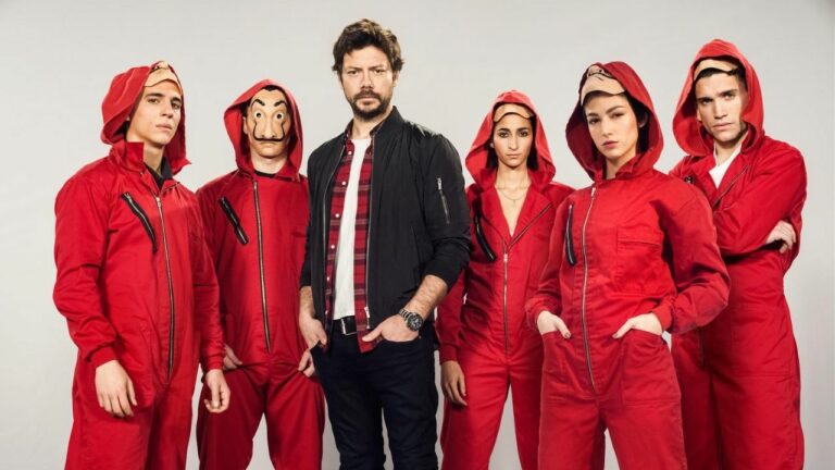 Money Heist Review: Is It Good?マネーハイストレビュー：それは良いですか？ Is It Worth Watching?見る価値はありますか？