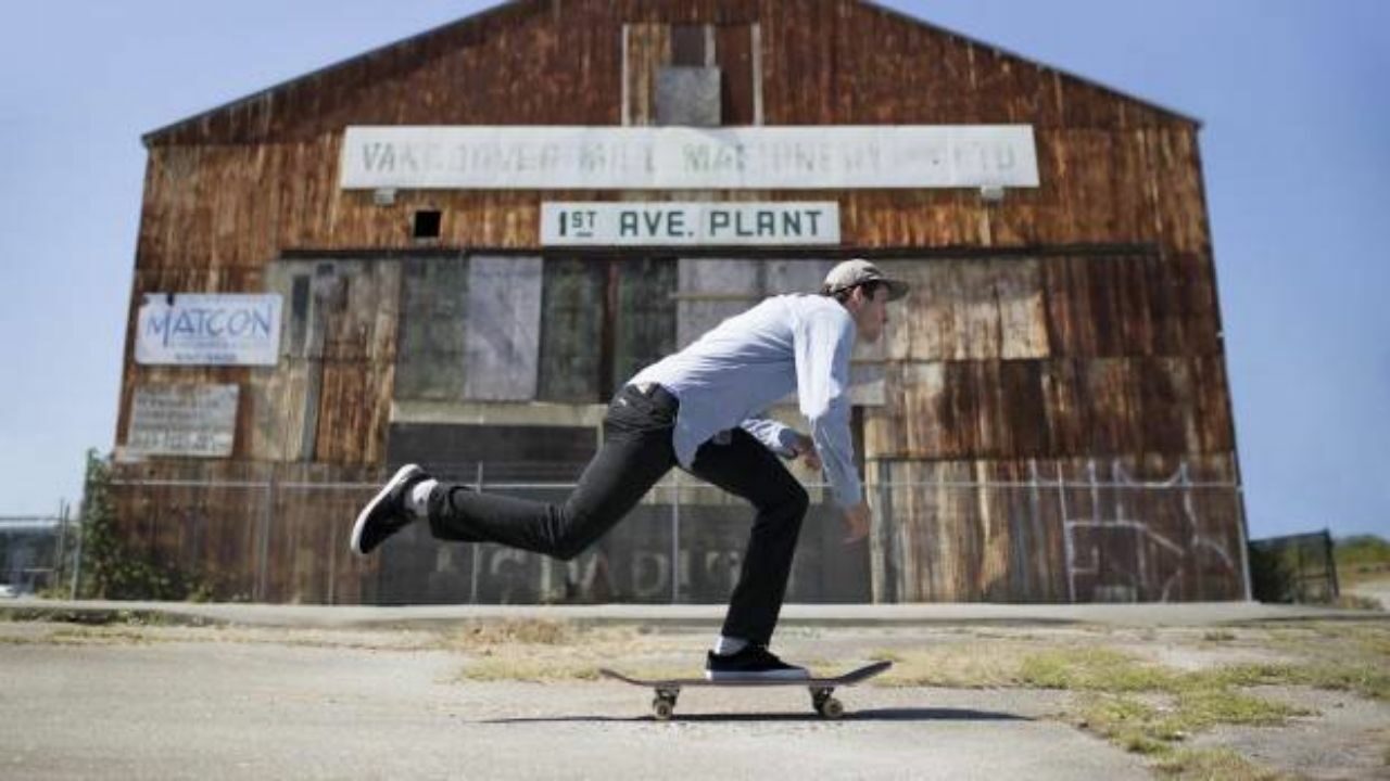 Abandoned HULU Review: The Best Travel Show? cover