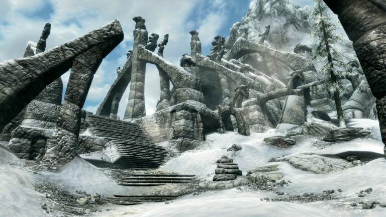 Does Skyrim have difficulty settings? How to make the game easier?