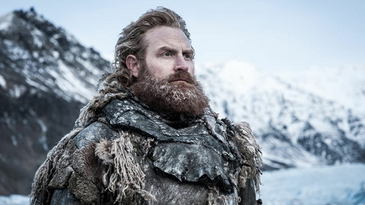 Smithsonian Orders Reality Show with Game of Thrones Star as Host cover