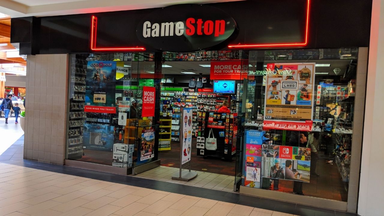 GameStop CEO Loses Nearly $100 Million in Shares cover