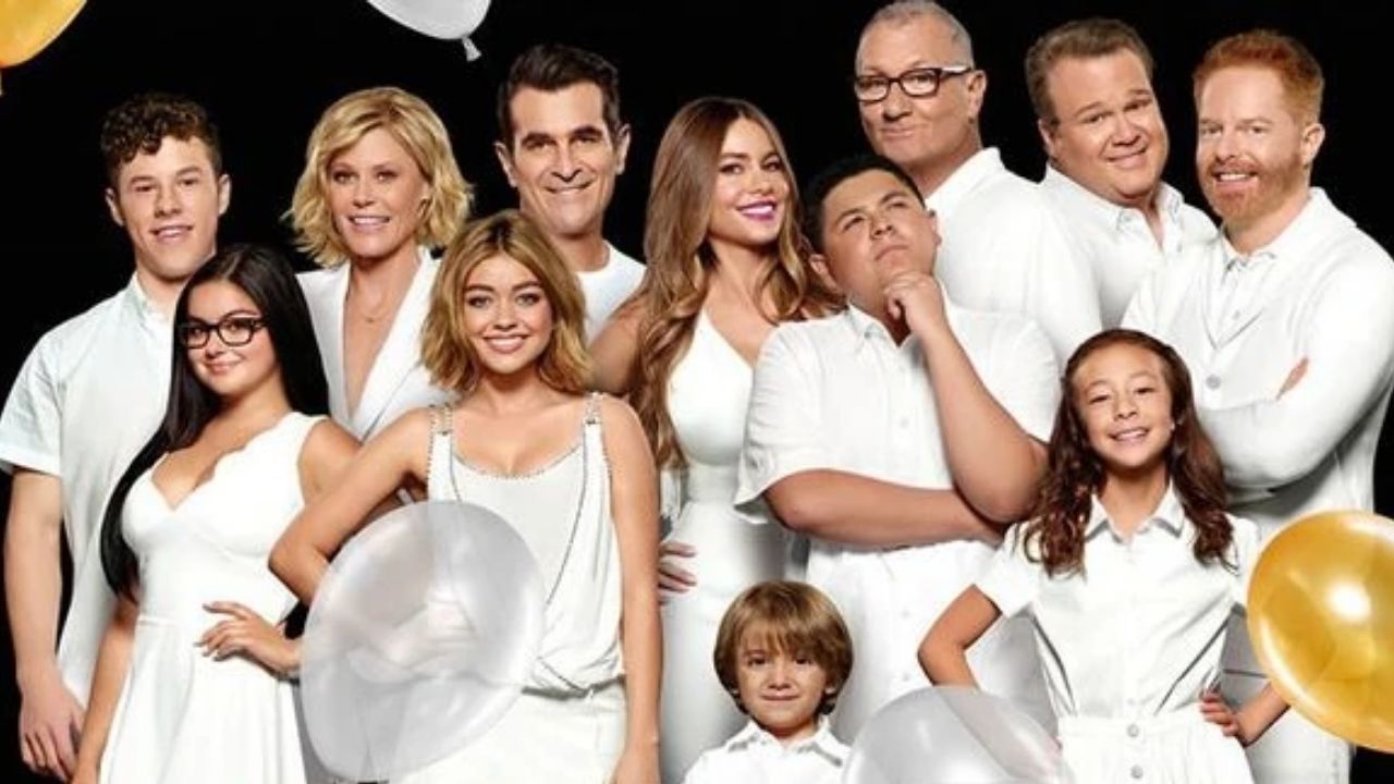 ABC’s Modern Family Coming to Hulu and Peacock cover