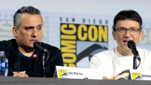 El próximo 'The Grey Man' de los hermanos Russo se burla del papel de villano de Evans