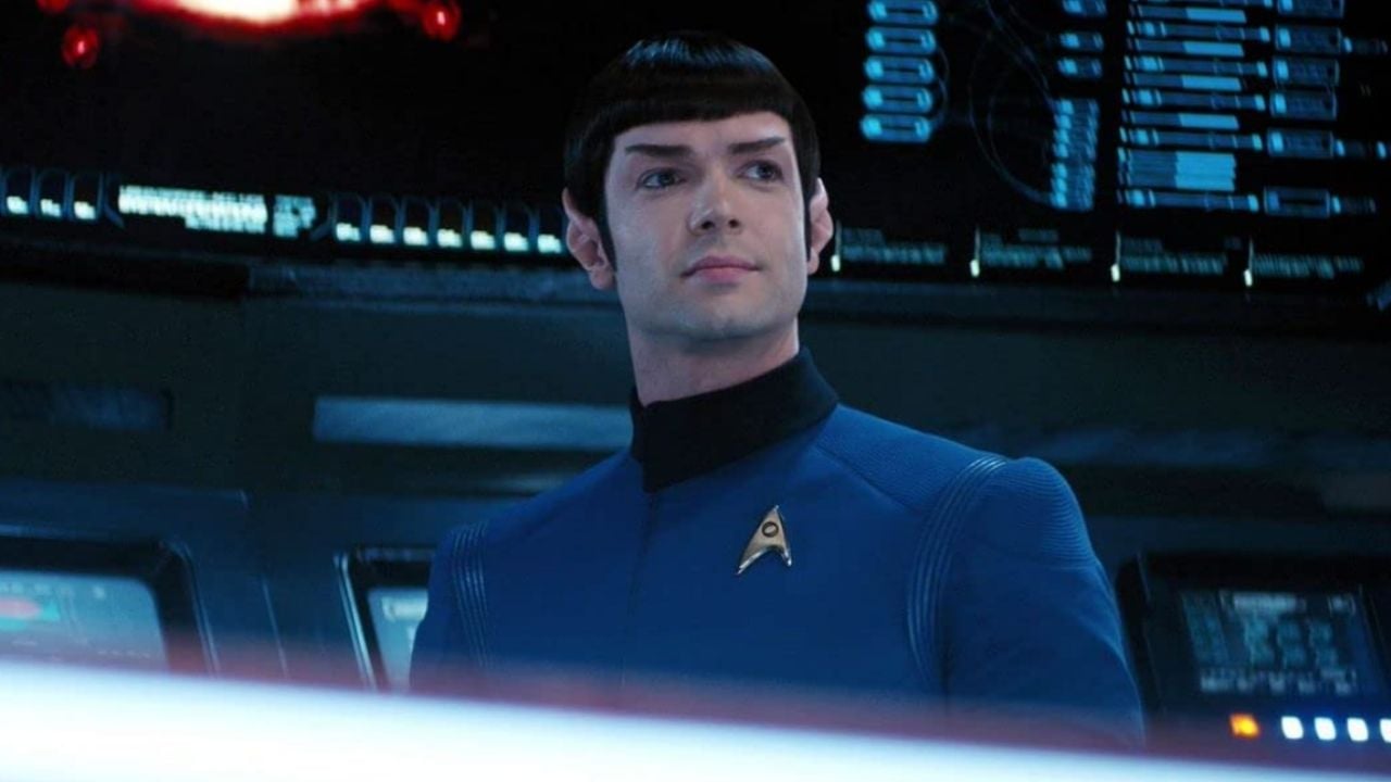 Spock Actor Ethan Peck Arrives in Toronto for ‘Star Trek: Strange New Worlds’ cover