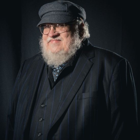 George RR Martin Accepts a 5-year Deal from HBO for GoT Series