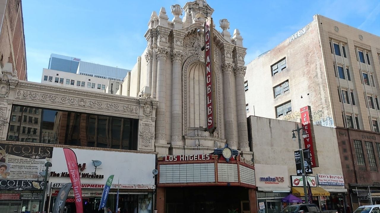 Los Angeles Officials Report Cinemas Can Safely Open from Monday cover