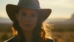 Establecer video de Westworld S4 muestra a Dolores viva y caminando