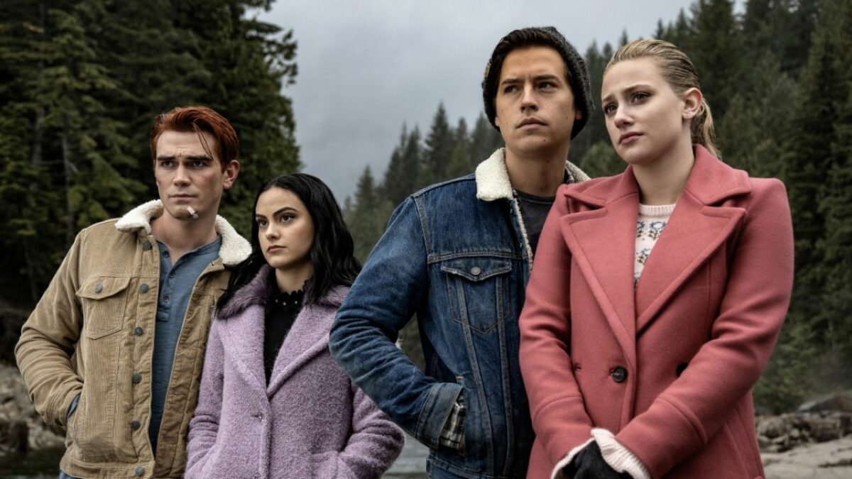 Still Hope For Archie & Betty’s Romance, Showrunner Teases