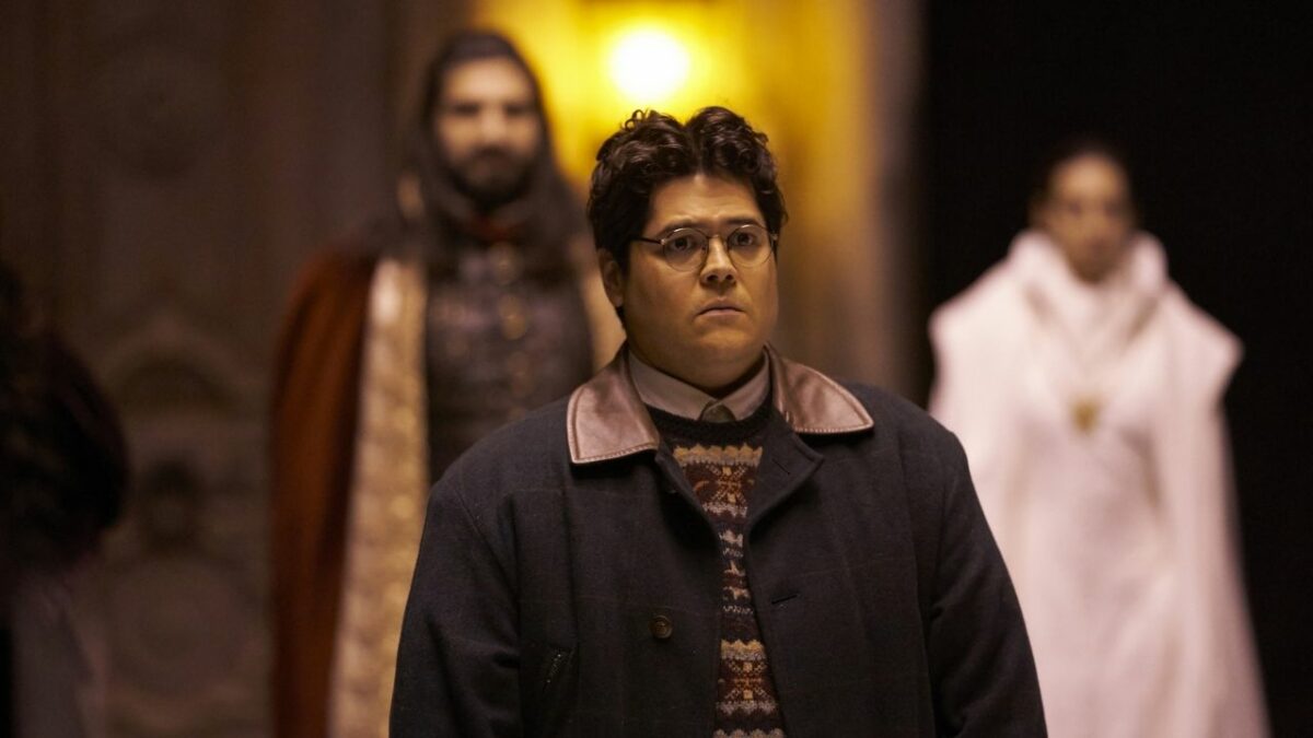 Guillermo Is A Vampire Hunter Now! Will He Become A Vampire Too?