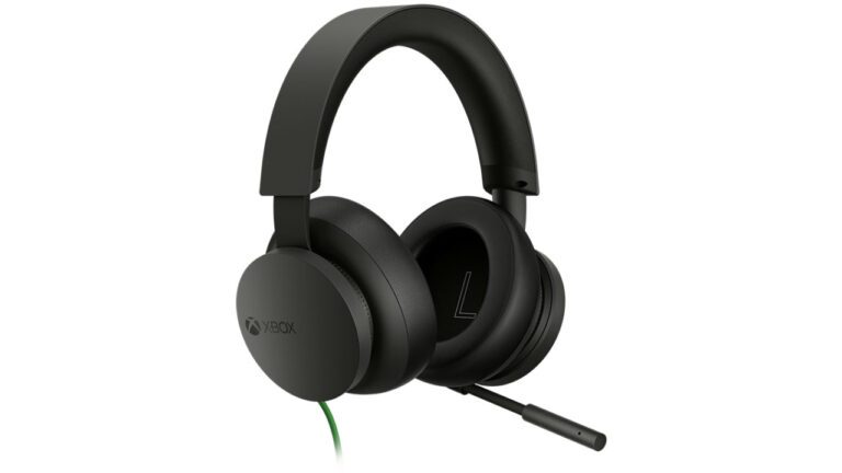 Say Hello to the New Xbox Stereo Headset from Microsoft