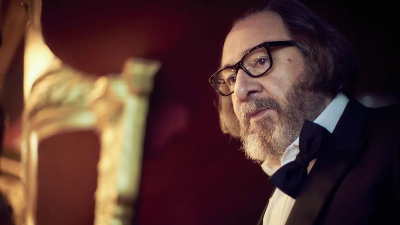 Does Pellegrini Get Caught In Lupin? cover