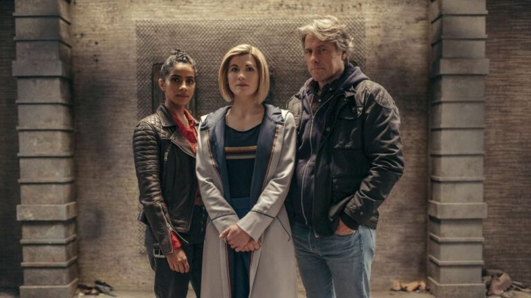 Whittaker's Doctor Who S13 Is Here To Warn People Against 'Flux'