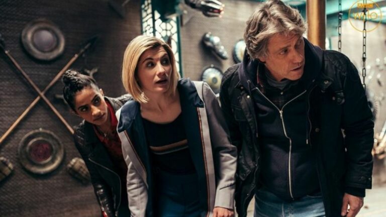 Promobilder der 13. Staffel von Doctor Who zeigen den Doktor mit Yaz und Dan