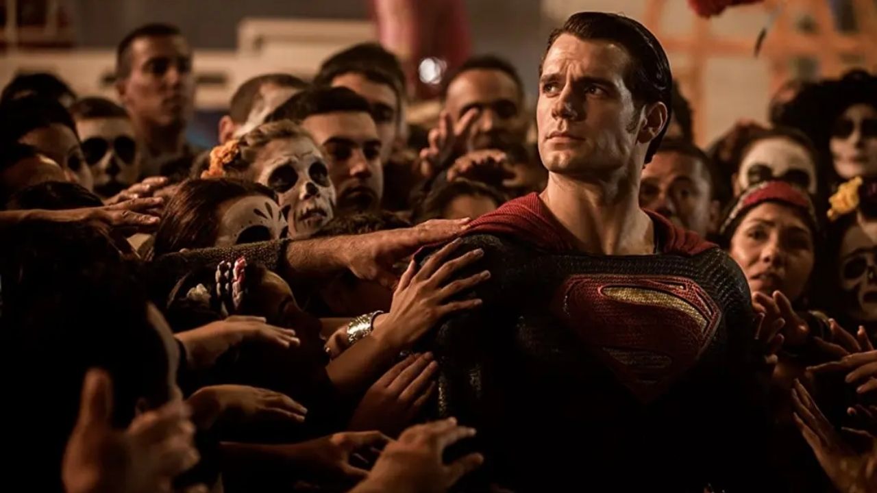 Cavill’s Superman Cameo May Not Make the Final Cut in The Flash cover