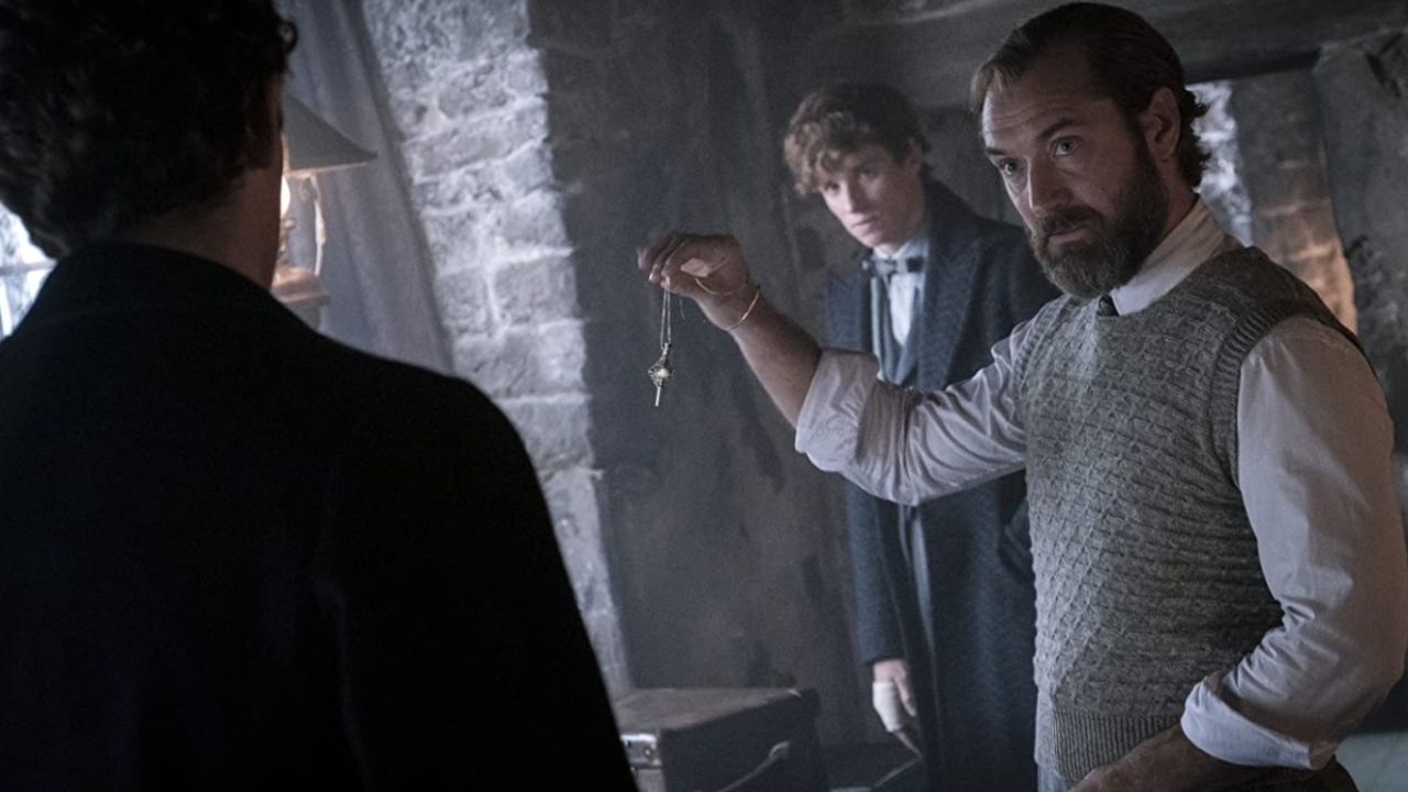 Trailer: Fantastic Beasts 3 to Explore Dumbledore’s Secret Past cover
