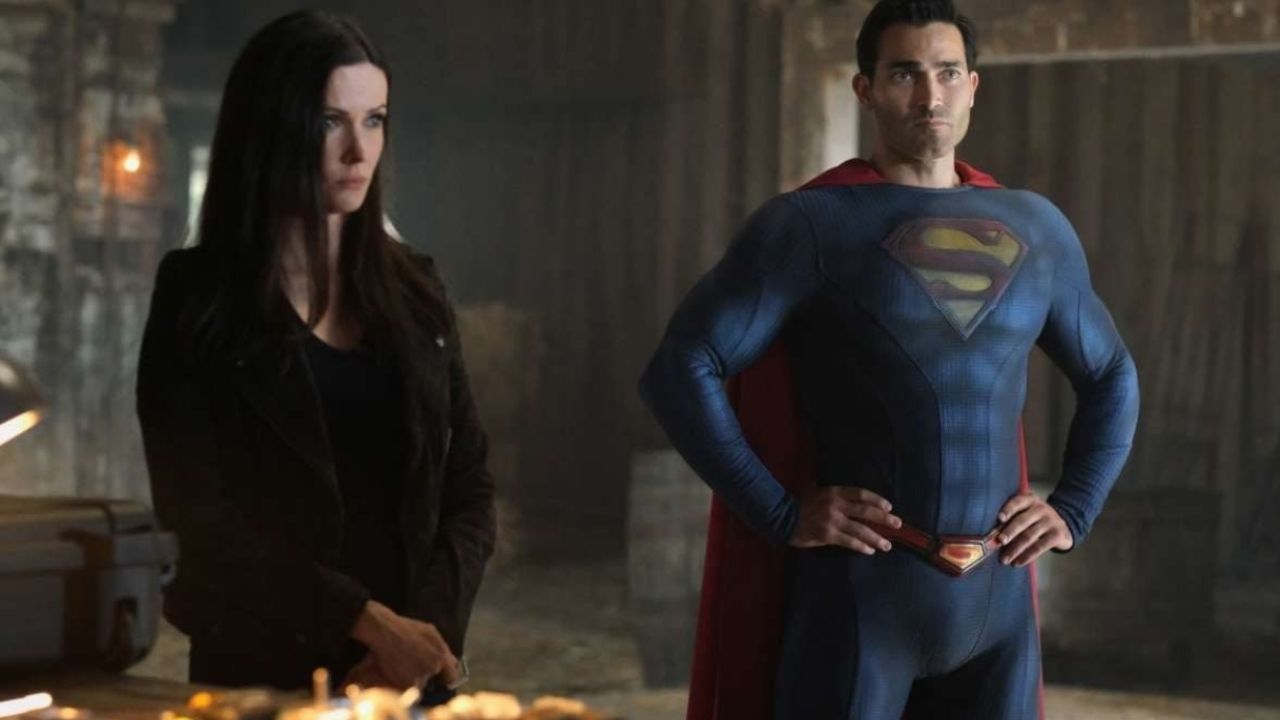 Wie passen Superman und Lois in die Arrowverse? Abdeckung