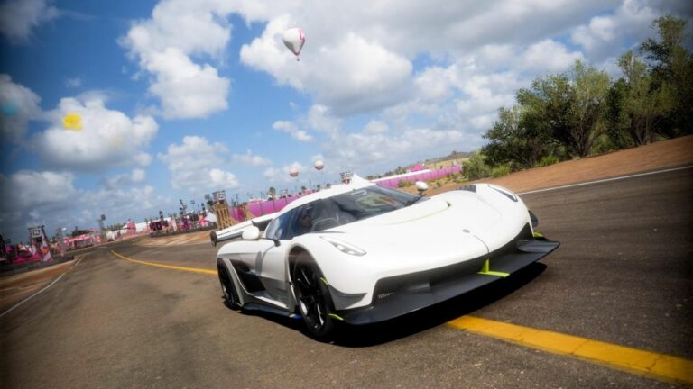 Top 9 Fastest Cars with Best Handling for Racing in Forza Horizon 5