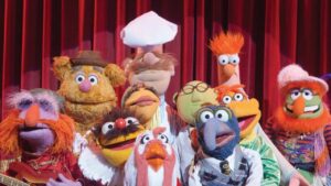 Disney + Greenlights The Muppets Mayhem Series com Lilly Singh
