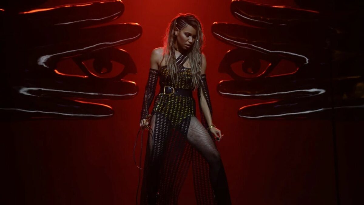 Jurnee Smollett Shares Samuel Jackson’s Advice On DC Black Canary Role