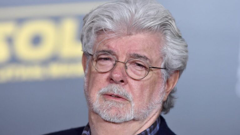 A verdadeira razão pela qual George Lucas filmou os filmes de Star Wars fora de ordem