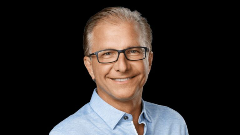 Apple Unveils M2 Chip, the Next Generation of Silicon for MacBooks 