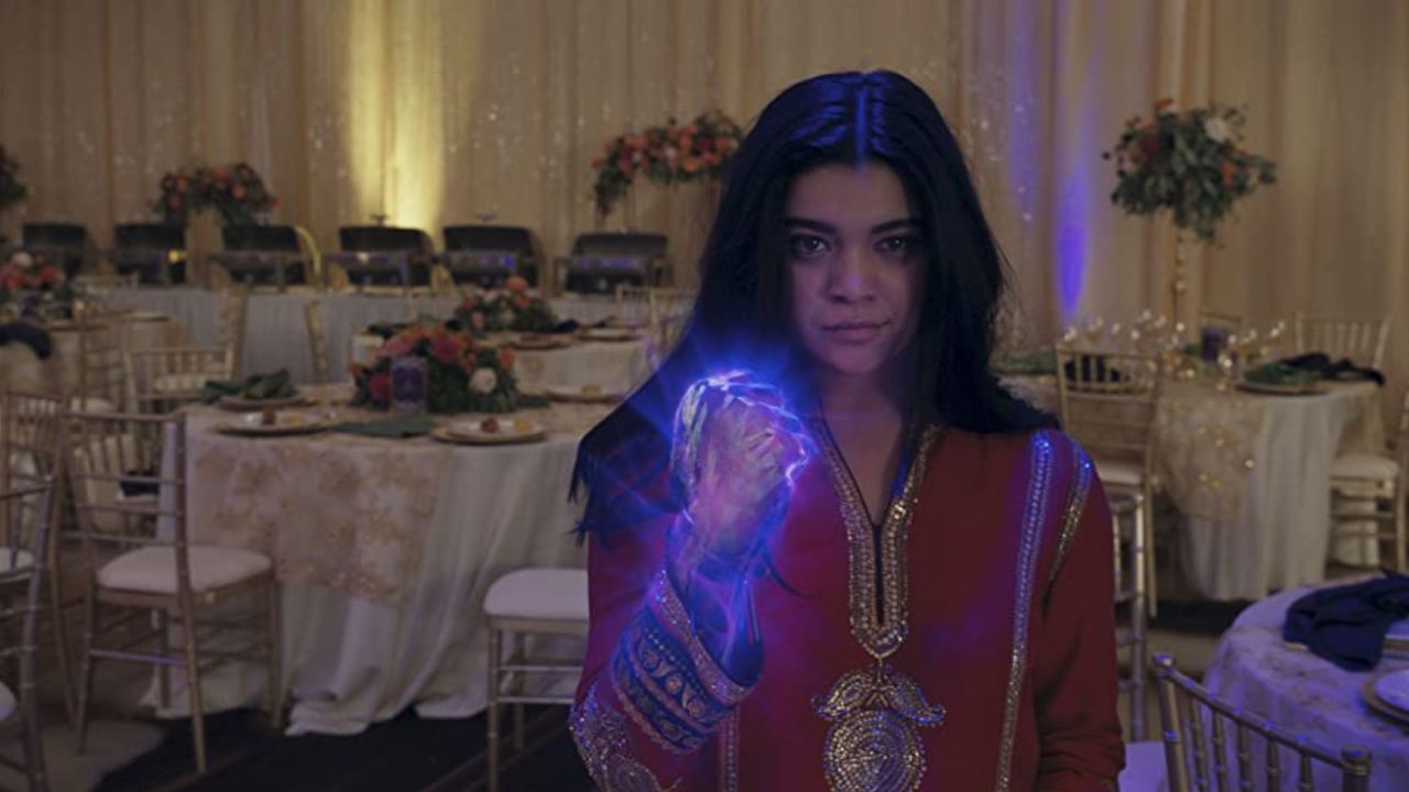 Ms. Marvel Episode 4 Ending Explained: Can Kamala time travel using the bangle? cover