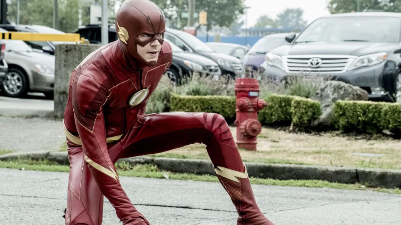 The Flash Season 8 Finale Promo Reveals the Ultimate Speedster Battle cover