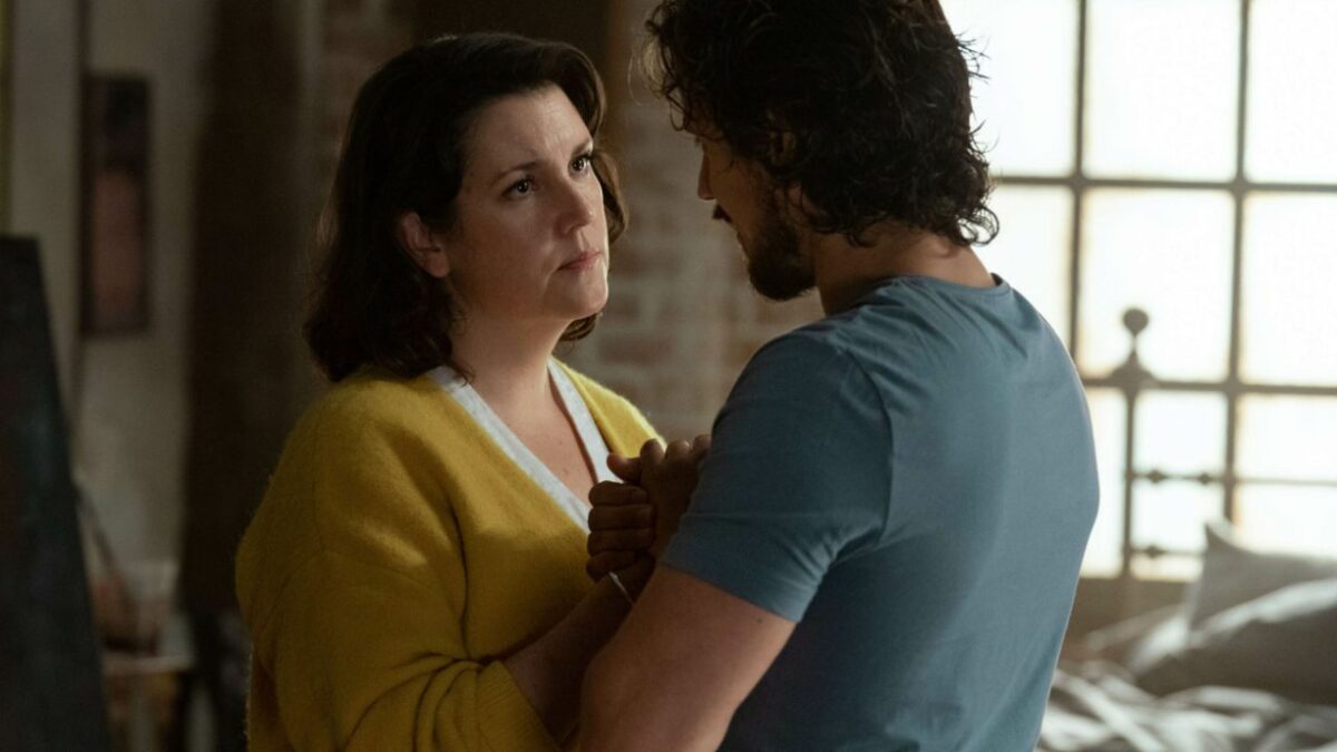 Melanie Lynskey and Peter Gadiot in Yellowjackets