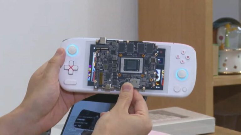 AYANEO Reveals Air Pro– A Handheld Console Featuring AMD’s Barcelo APU