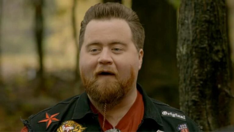 Paul Walter Hauser deutet Stingrays Rückkehr in Staffel 5 von Cobra Kai an