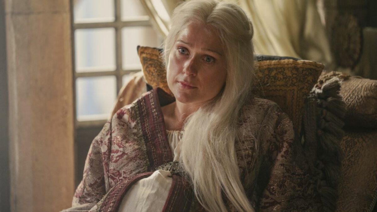Mirroring GOT, House of the Dragon Begins with an Arryn Death