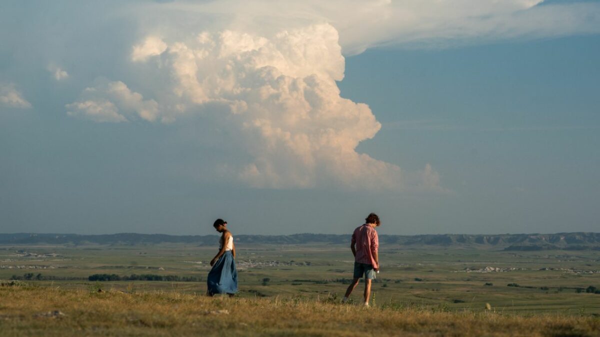 Timothee Chalamet’s Cannibal Film Bones and All Gets a New Teaser