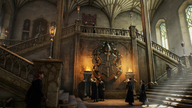 New Hogwarts Legacy Trailer Explores the Magical Hogwarts Castle 