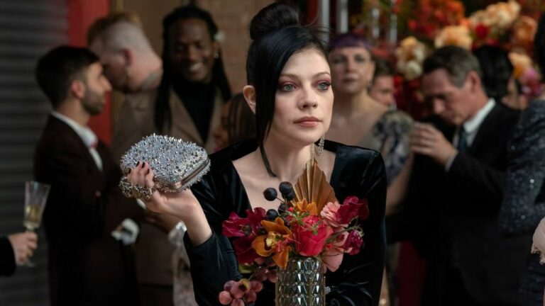 Gossip Girl S2 Images Confirm Georgina Sparks’ Return to the Upper East Side