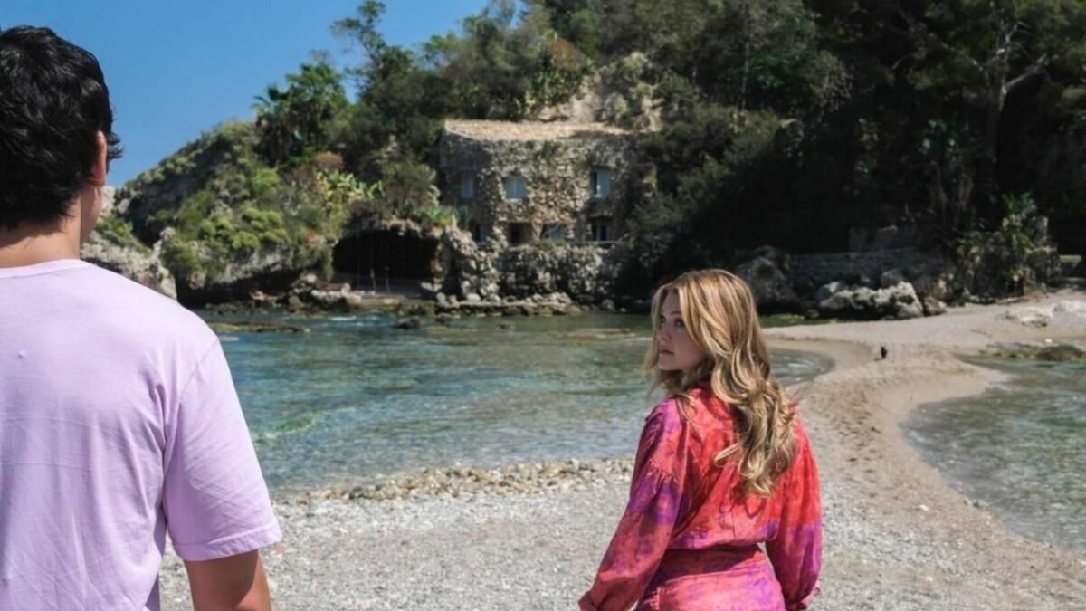 White Lotus Star Comments on Ethan & Daphne's Moment in S2 Finale