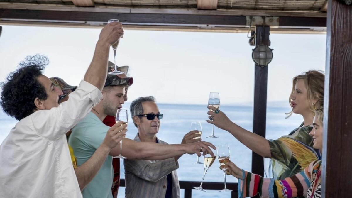 [SPOILER] Dies the Most Poetic Death In The White Lotus S2 Finale