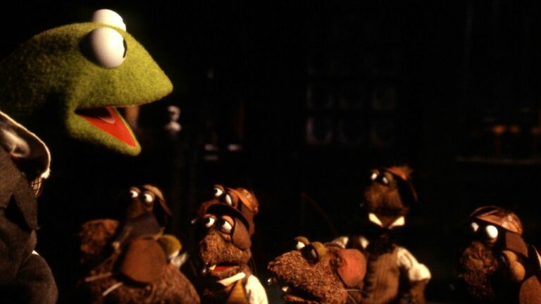 Gonzo narrar el cuento de Navidad de los Muppets era una necesidad lógica