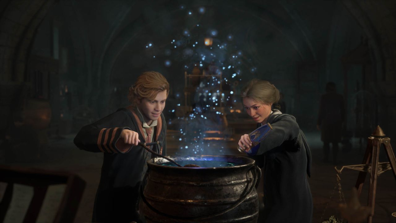 Melhores conjuntos e combinações de feitiços para a capa do Ace Through Hogwarts Legacy
