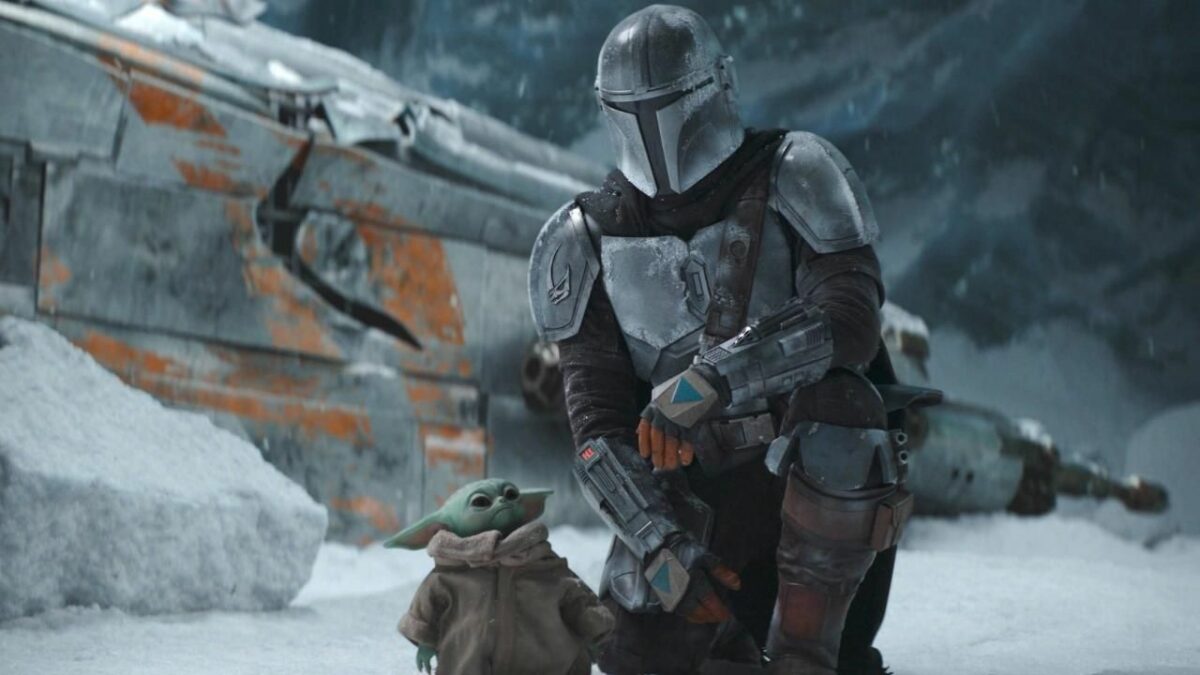 The Mandalorian Showrunner Teases Star Wars Crossovers from Season 4