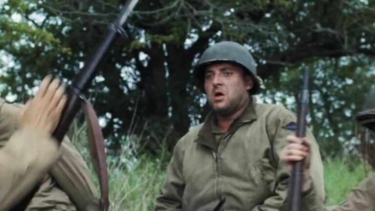 Tom Sizemore Hospitalized in Critical Condition After Brain Aneurysm