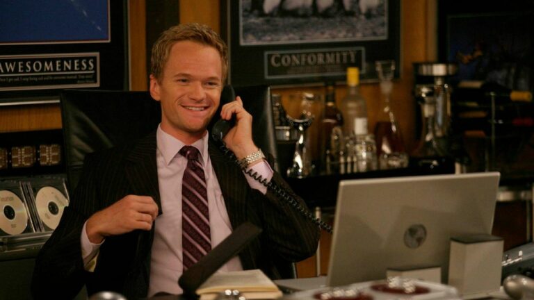 Barney’s Playbook Could Set Up A Connection Between HIMYM & HIMYF