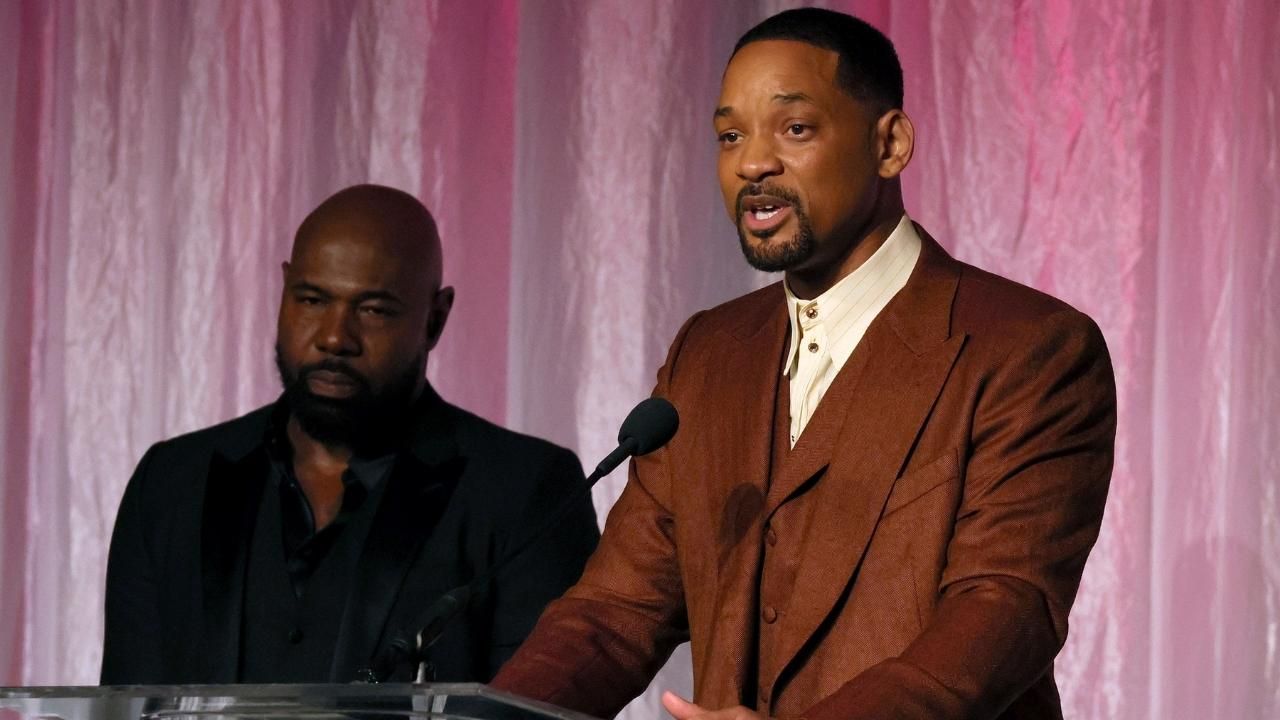 Will Smith Reportedly Unsuccessful at Making Amends with Chris Rock cover