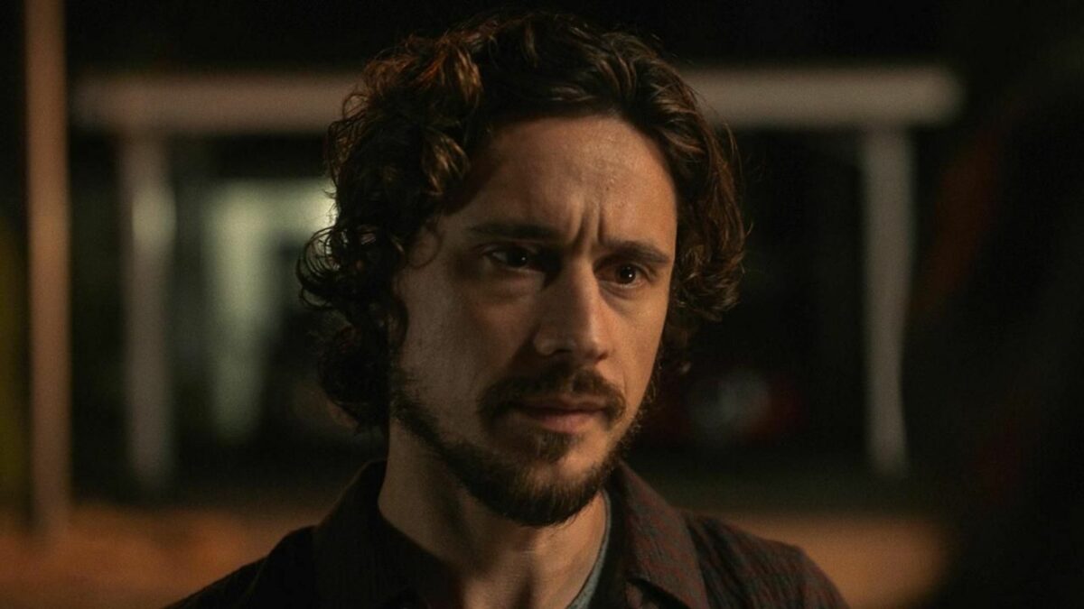 Yellowjackets Creator Explains Why Adam Being Javi Is A Bad Idea