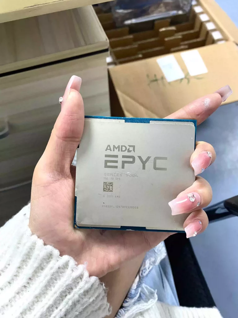 CPU AMD Genoa-X ES com 96 núcleos Zen4 e 1152 MB 3D V-Cache listado