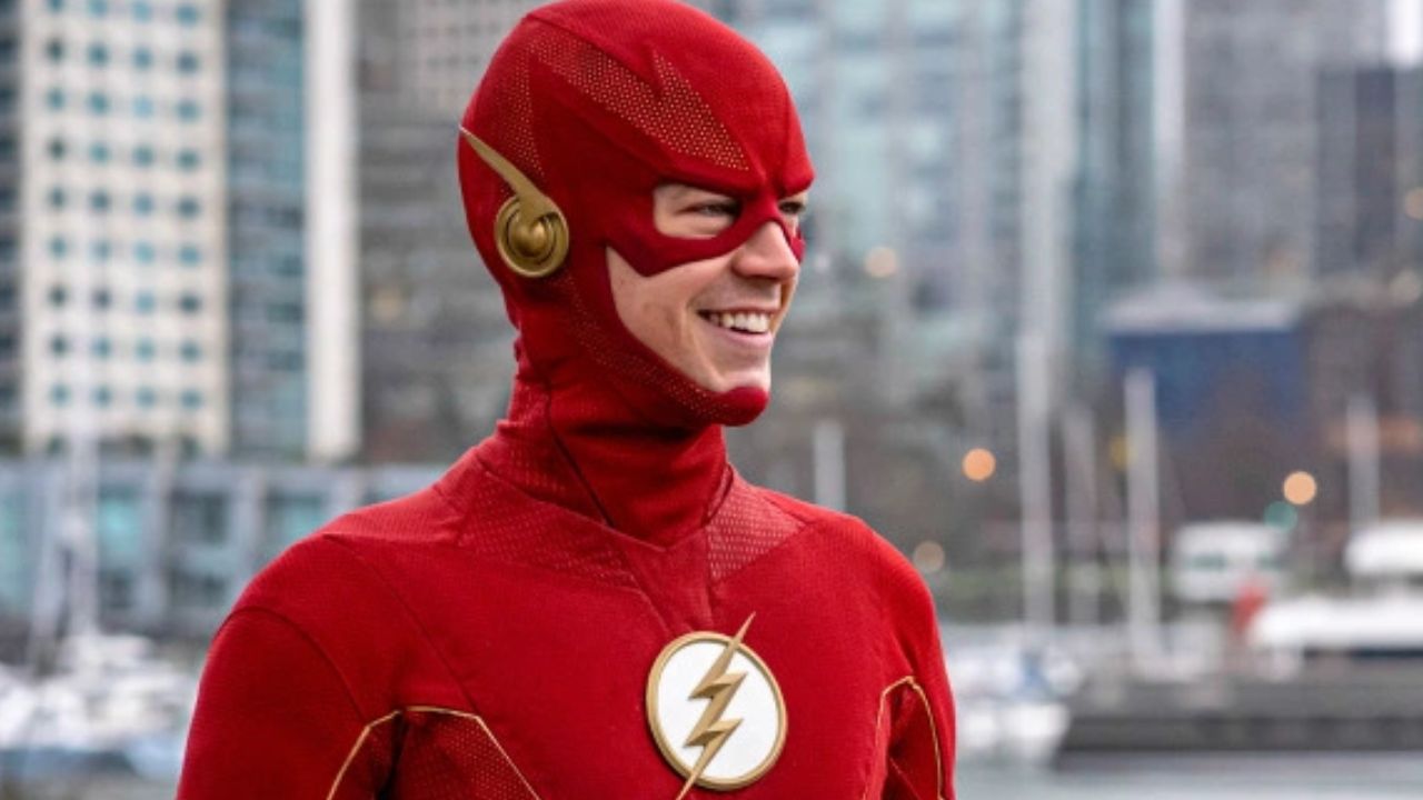 Grant Gustin aborda rumores de Cameo na capa do filme The Flash
